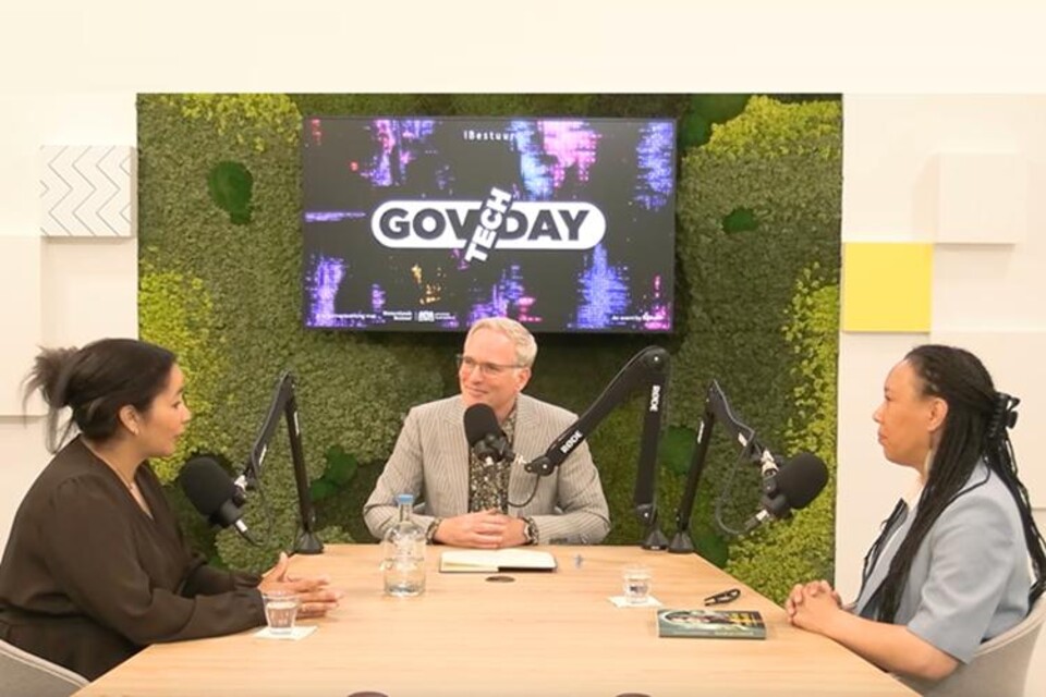 GovTech Day de Podcast — Hoe kan AI recht doen aan publieke waarden, autonomie en menselijkheid?